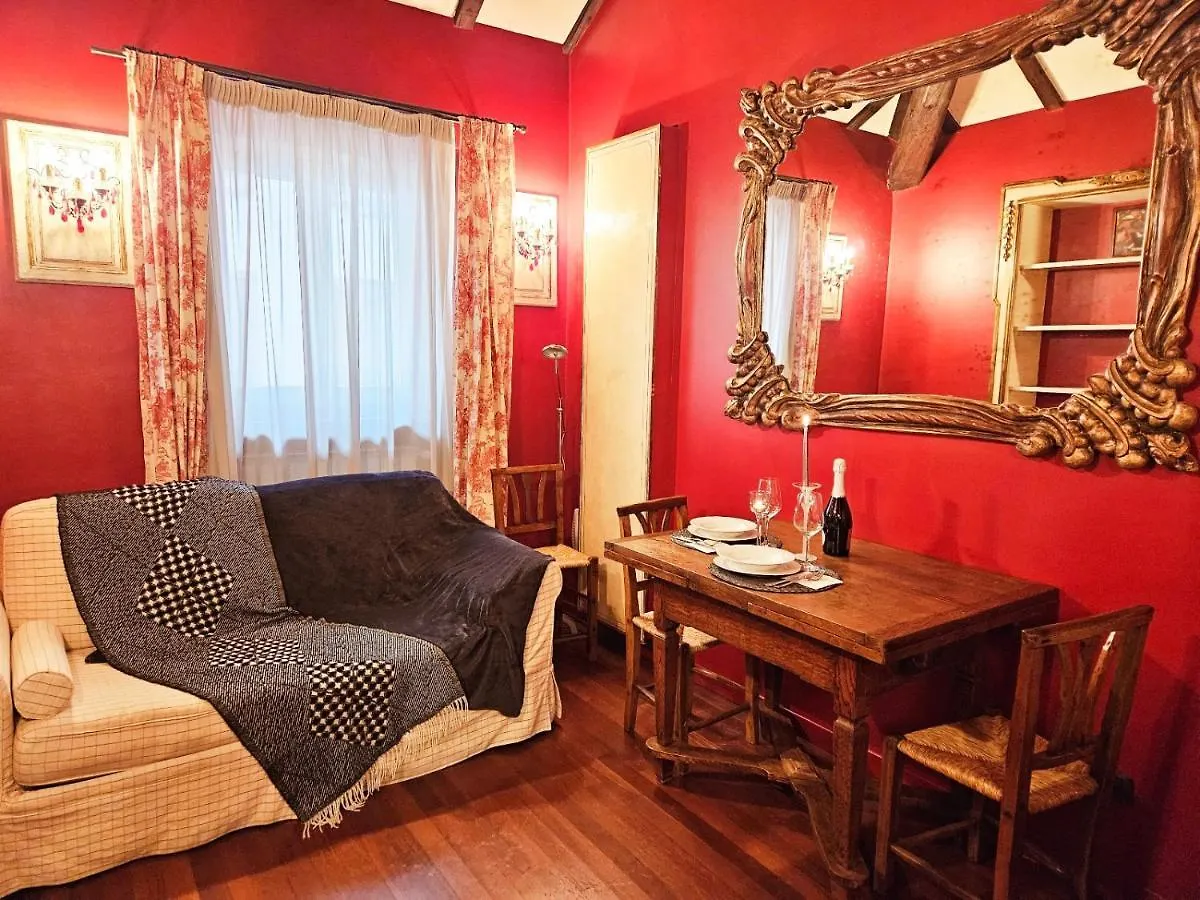 Mansarda Brera Apartment Milan